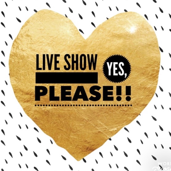 🤩 LIKE to be Notified When I Go LIVE !! 🤩 - Picture 2 of 2